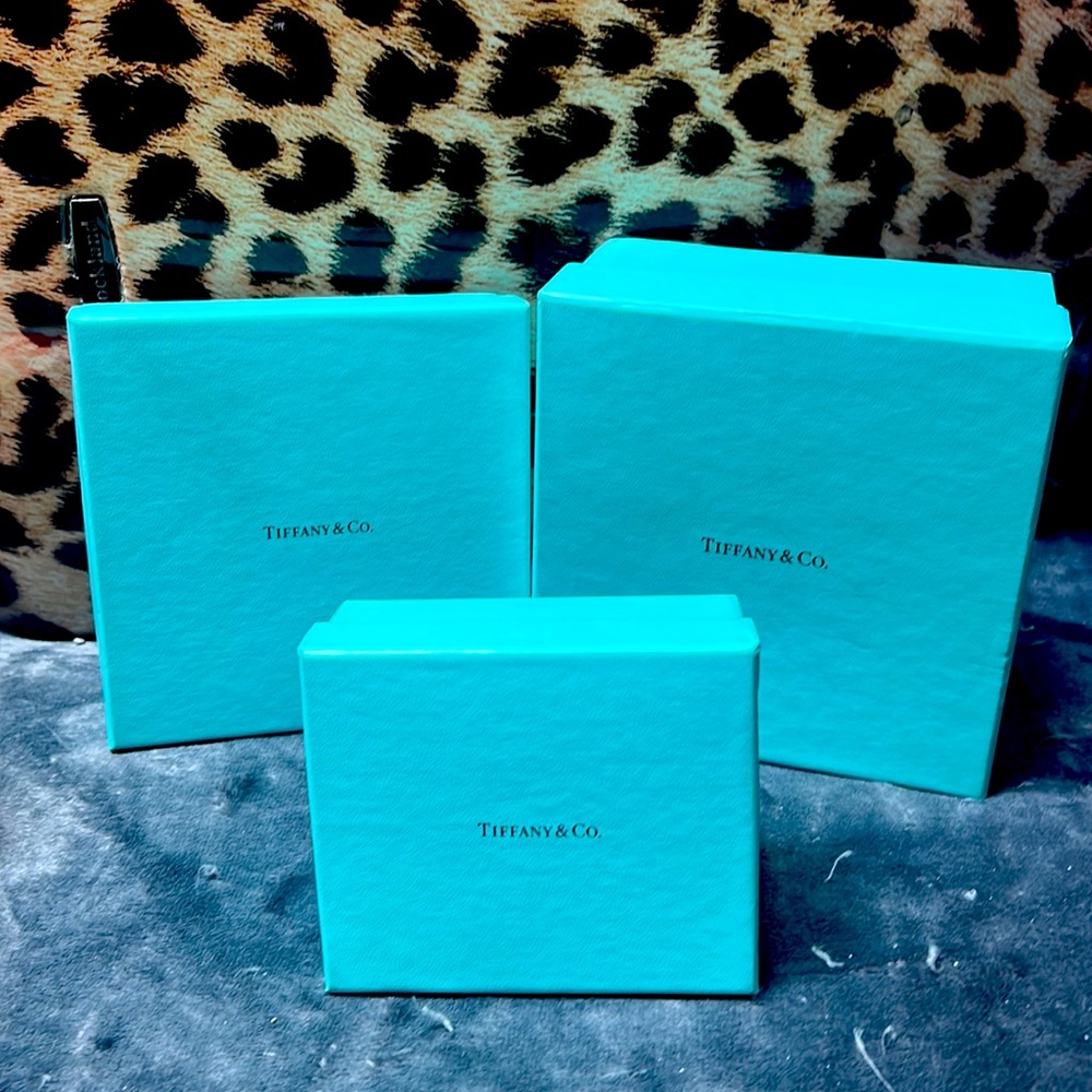 Tiffany’s and Co. Set of three gift boxes in good condition.